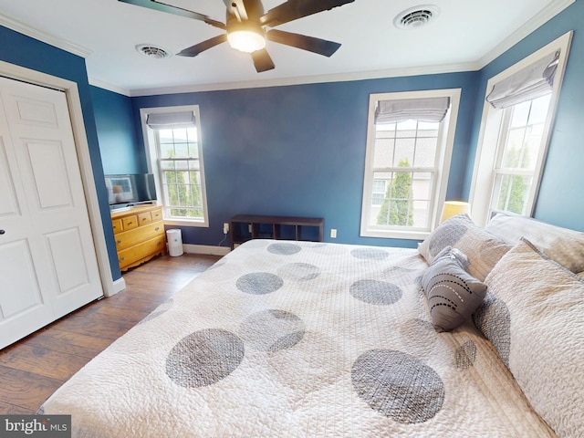 106 Pebble Ln, Bellefonte, PA 16823 - bedroom featuring ornamental molding, wood finished floors, baseboards, and a ceiling fan
