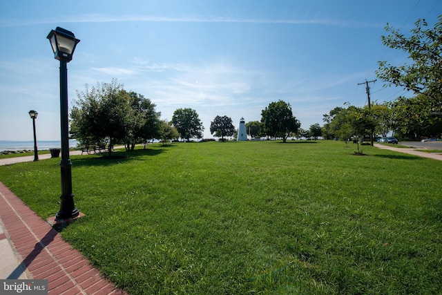 714 Alliance St, Havre De Grace, MD 21078 - surrounding community featuring a yard