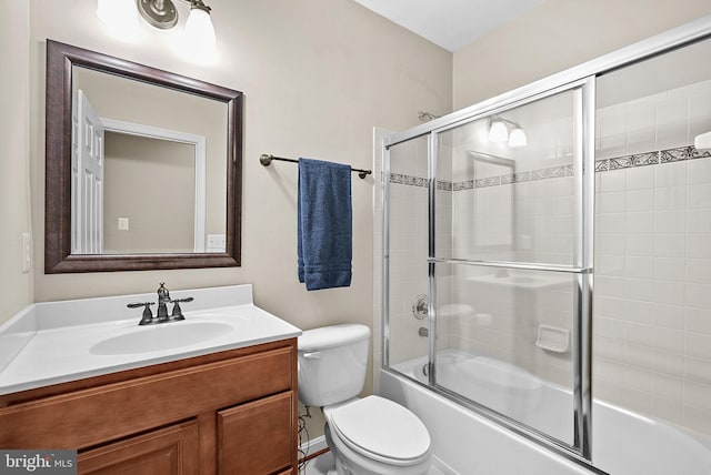 7633 Great Dover St, Gainesville, VA 20155 - bathroom featuring vanity and enclosed tub / shower combo