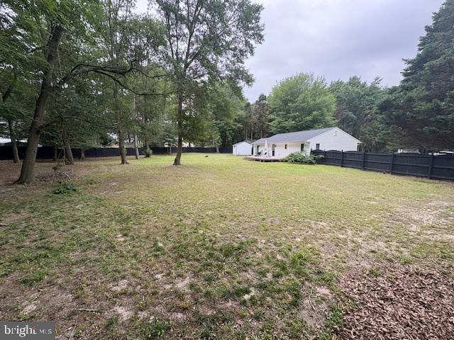 303 Ellendale Cir, Salisbury, MD 21804 - view of yard