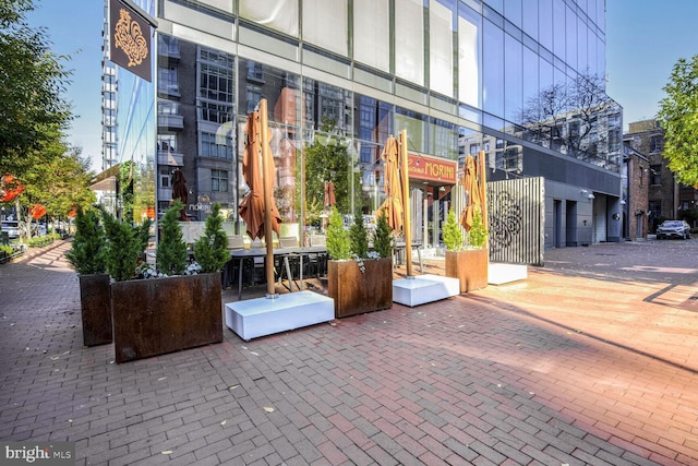811 4th St NW Unit 320, Washington, DC 20001 - view of surrounding community