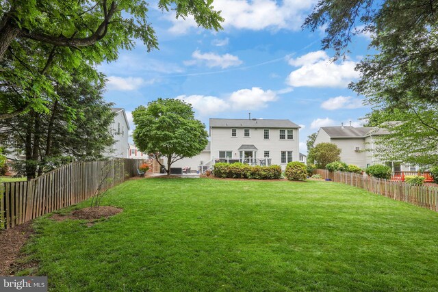 14428 William Carr Ln, Centreville, VA 20120 - view of yard