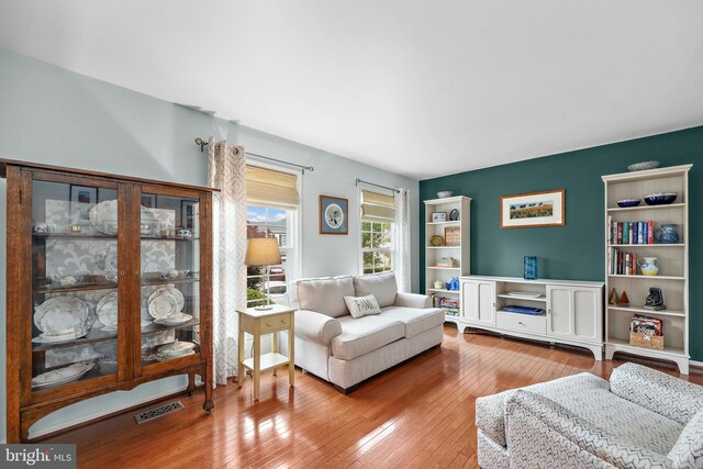 14428 William Carr Ln, Centreville, VA 20120 - living room with wood-type flooring