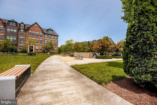 22287 Cornerstone Crossing Ter, Ashburn, VA 20148 - surrounding community with a yard