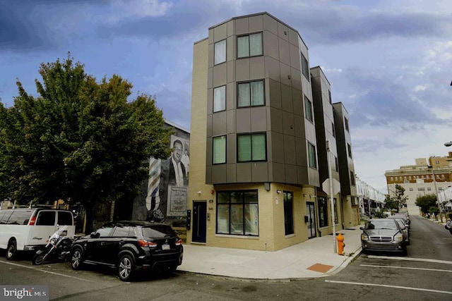 540 S 52nd St, Philadelphia, PA 19143 - view of building exterior