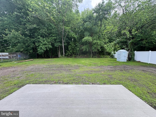 31 N Miller Ave, Carneys Point, NJ 08069 - view of yard featuring a patio area