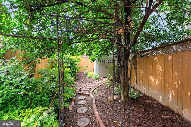 1205 G St NE, Washington, DC 20002 - view of fenced backyard