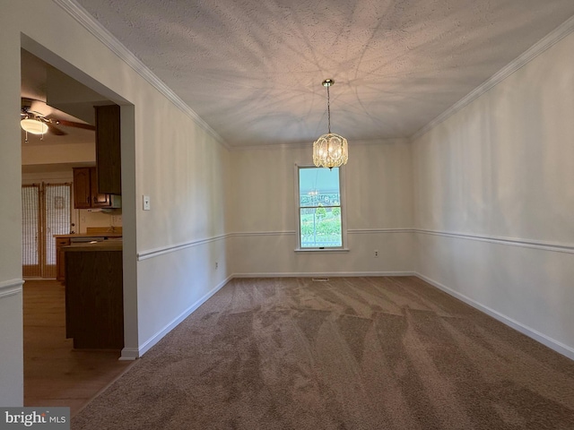 8 Steve Way, Baltimore, MD 21236 - carpeted spare room featuring a chandelier, baseboards, ceiling fan, ornamental molding, and a textured ceiling