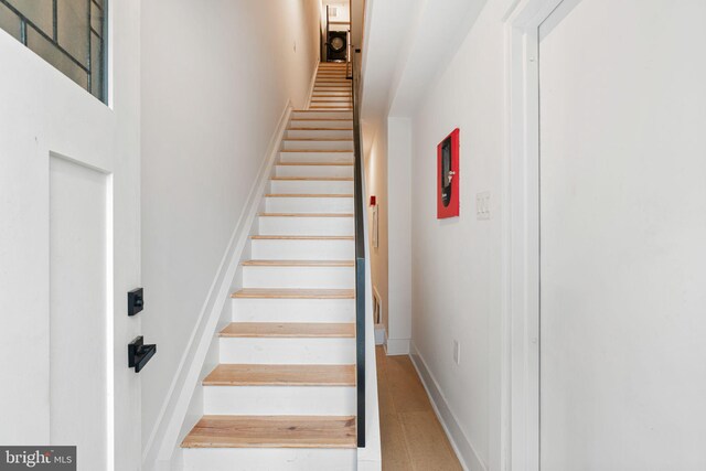 2322 E Cabot St, Philadelphia, PA 19125 - stairway featuring a towering ceiling