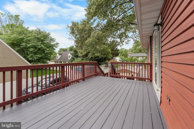 304 Montfield Ln, Glen Burnie, MD 21061 - view of deck