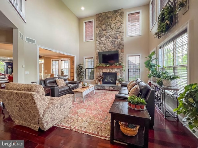 414 Saint James Ct, Langhorne, PA 19047 - living area featuring a high ceiling, wood finished floors, and a fireplace
