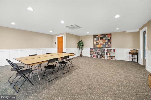 113 E Main St Unit 303, Newark, DE 19711 - carpeted dining room featuring recessed lighting, wainscoting, and a decorative wall