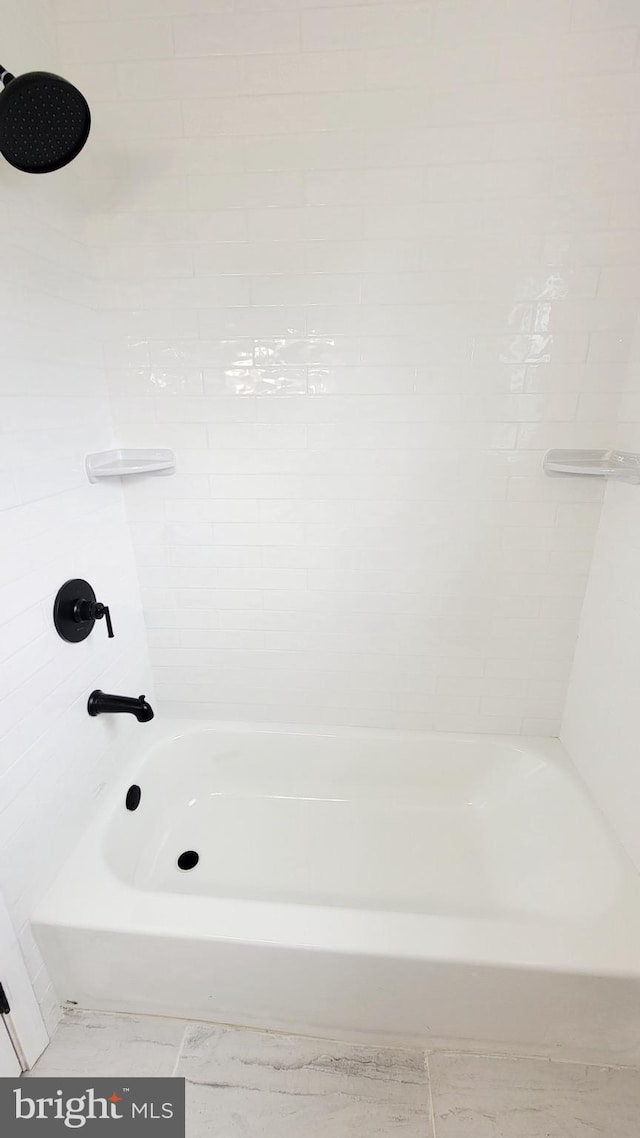 139 Wilmington Pl SE, Washington, DC 20032 - full bathroom featuring washtub / shower combination