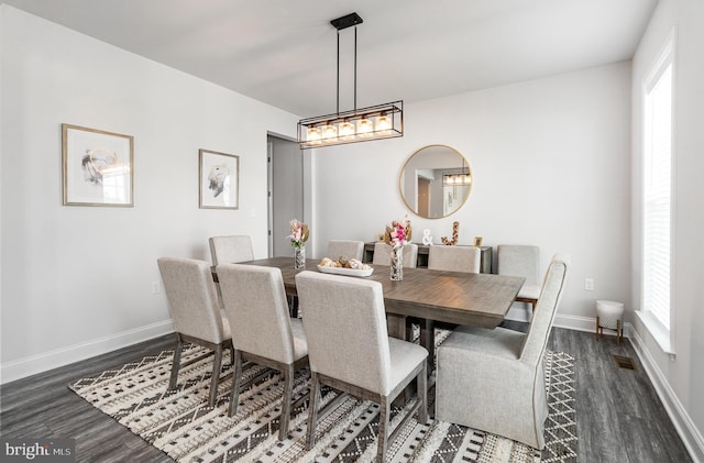 220 Moorefield St, Mechanicsburg, PA 17055 - dining space with dark wood-style flooring and baseboards