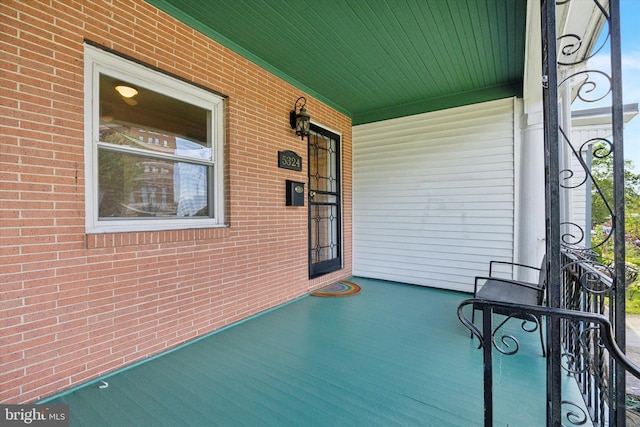 5324 Cedar Ave, Philadelphia, PA 19143 - view of covered porch