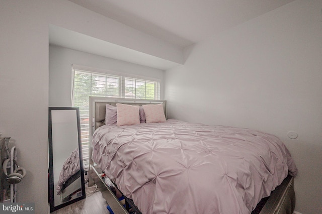 15 Darien Ct, New Castle, DE 19720 - bedroom with wood finished floors