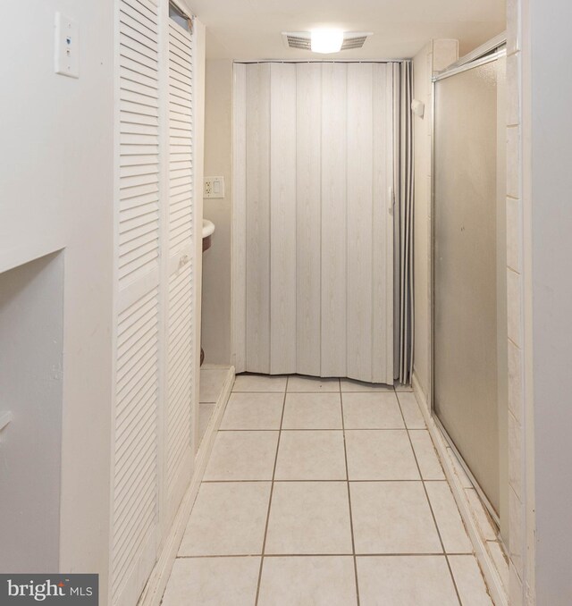 3808 Mount Pleasant Ave, Baltimore, MD 21224 - hall featuring light tile patterned flooring