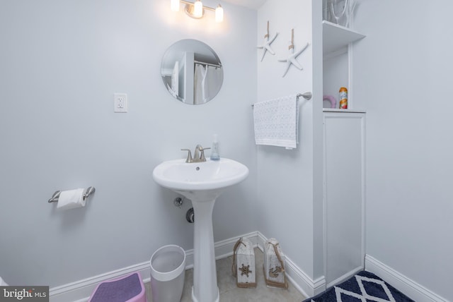 734 Shields, West Deptford, NJ 08096 - bathroom with baseboards