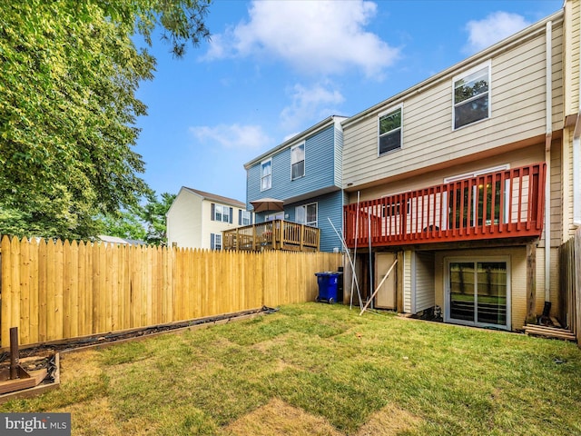 1851 Dulaney Ct, Frederick, MD 21702 - back of house with a wooden deck