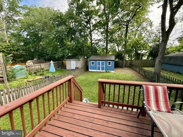 7837 Marioak Dr S, Elkridge, MD 21075 - view of wooden deck