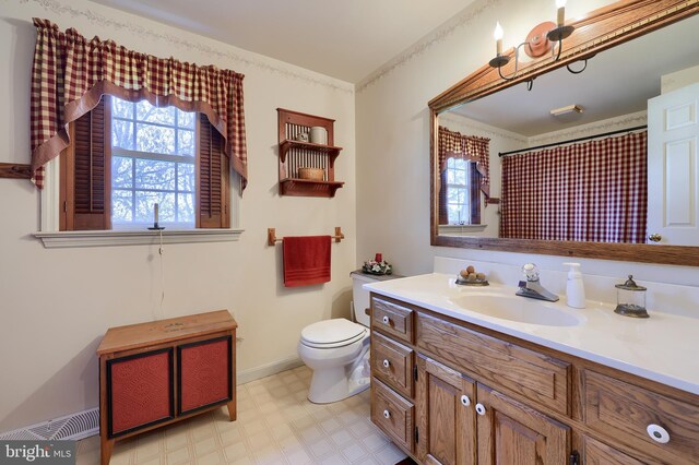 2 Kings Ct, Gordonville, PA 17529 - full bath with toilet, vanity, tile patterned floors, and curtained shower