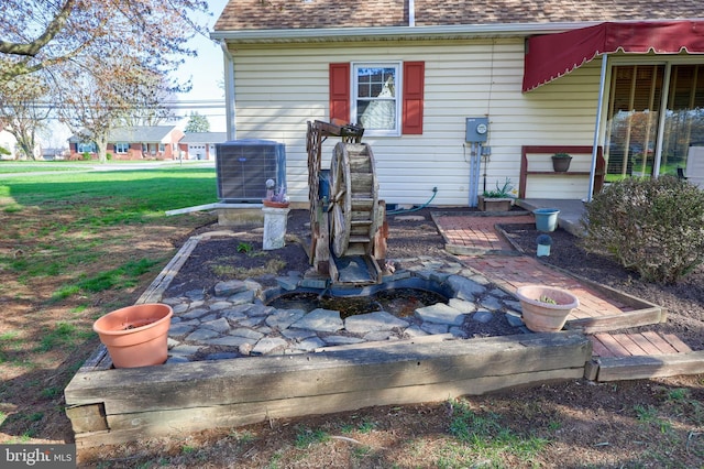 2 Kings Ct, Gordonville, PA 17529 - view of patio featuring central AC unit