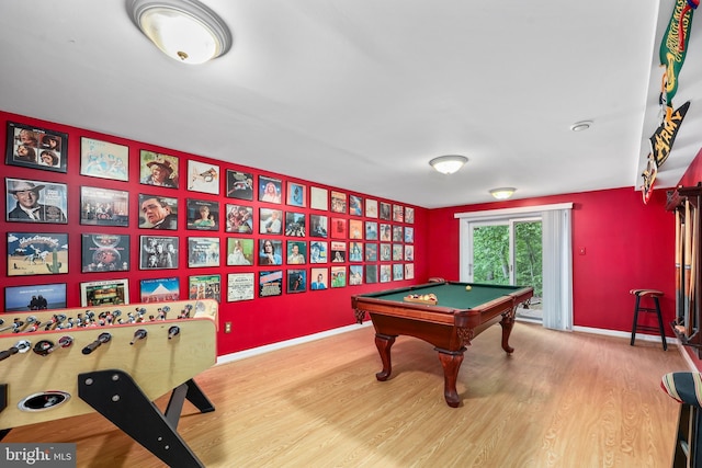 10200 Souza Ln, Manassas, VA 20111 - playroom with wood finished floors, billiards table, and baseboards