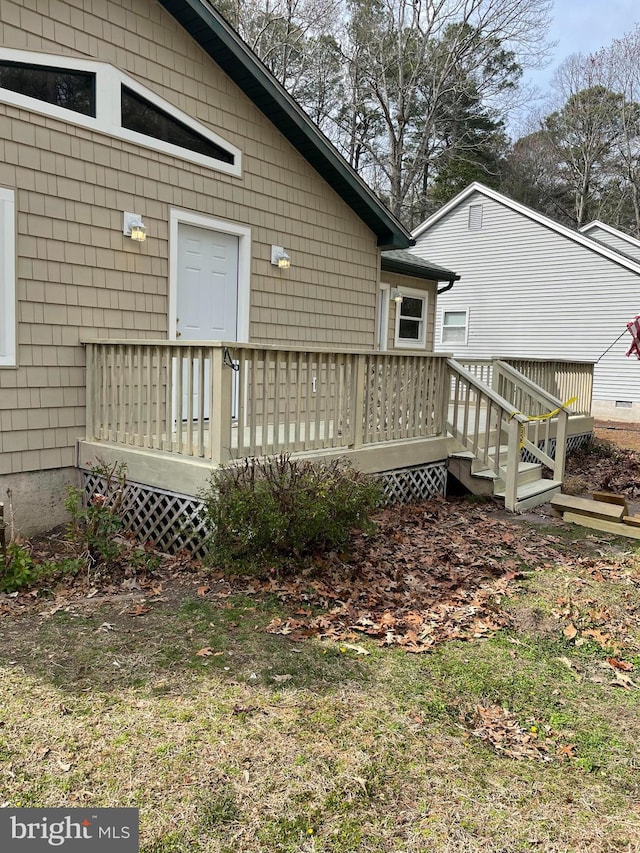 23 Beaconhill Rd, Ocean Pines, MD 21811 - back of property with a deck