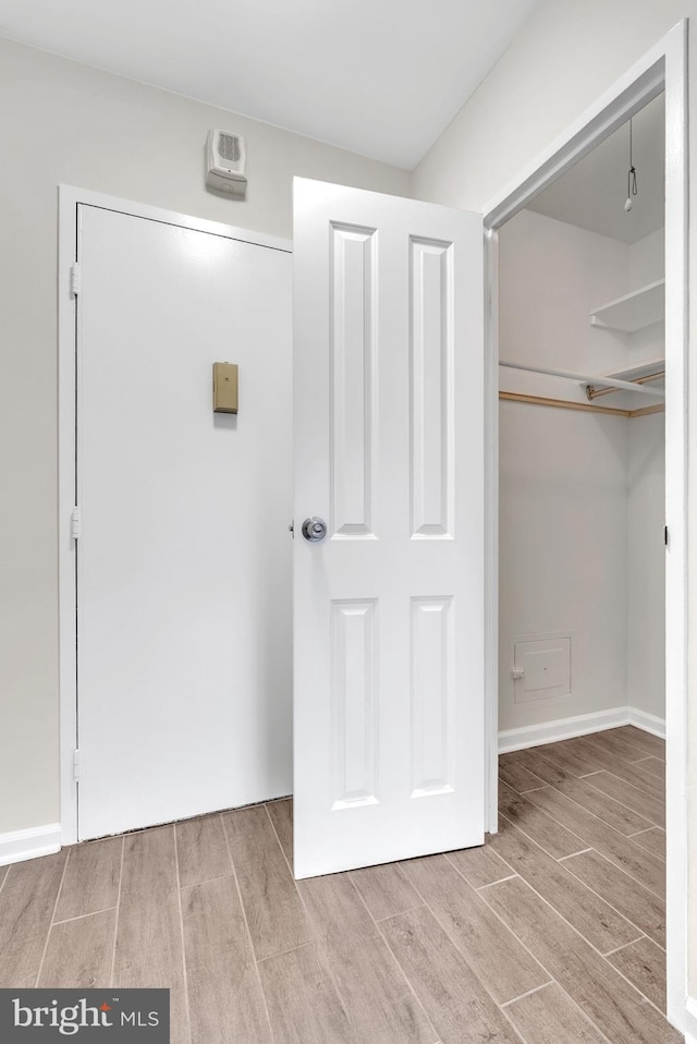 4201 Cathedral Ave NW Unit 918W, Washington, DC 20016 - view of closet