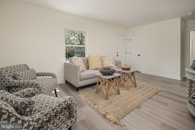 2836 Cameron Rd, Falls Church, VA 22042 - living area featuring baseboards and wood finished floors
