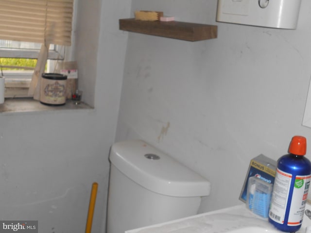 4708 Frederick Ave, Baltimore, MD 21229 - view of bathroom