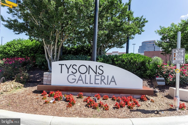8370 Greensboro Dr Unit 508, Mclean, VA 22102 - view of community / neighborhood sign