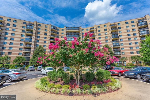 8370 Greensboro Dr Unit 508, Mclean, VA 22102 - view of apartment building / complex with uncovered parking
