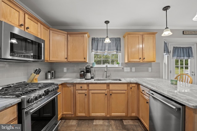 545 Lawrence Corner Rd, Pittsgrove, NJ 08318 - kitchen featuring stainless steel appliances, a sink, a peninsula, tasteful backsplash, and crown molding