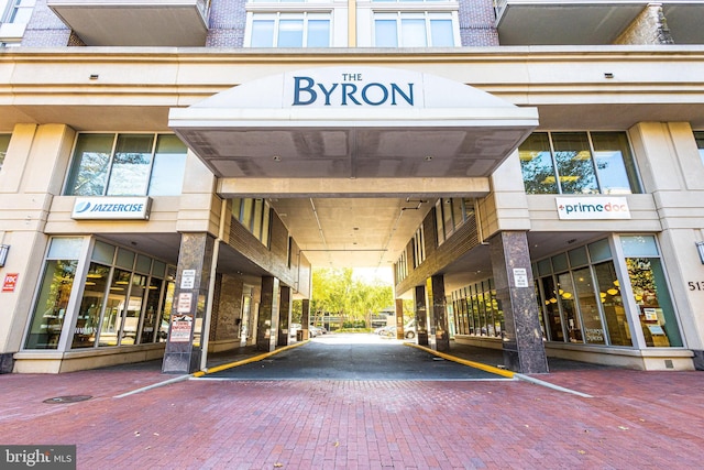 513 W Broad St Unit 602, Falls Church, VA 22046 - view of building exterior