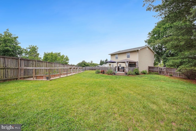 9977 Mallow Ct, Manassas, VA 20110 - view of yard featuring a gazebo and a deck