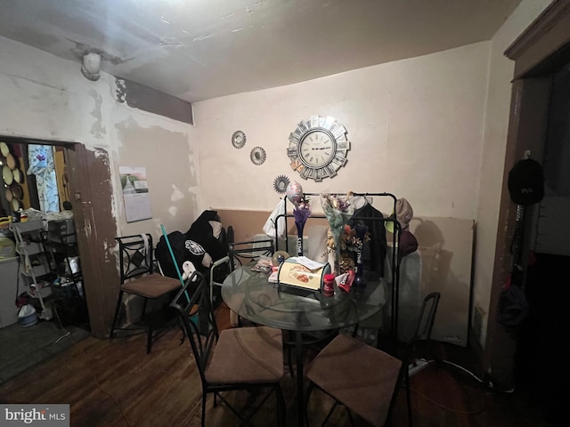 3833 Wyalusing Ave, Philadelphia, PA 19104 - dining space featuring wood finished floors