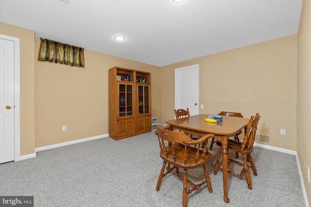 42 Manassas Dr, Middletown, DE 19709 - dining space with baseboards, carpet flooring, and recessed lighting