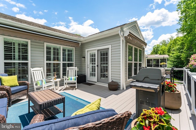 70 Battery Point Dr, Fredericksburg, VA 22406 - deck featuring an outdoor hangout area