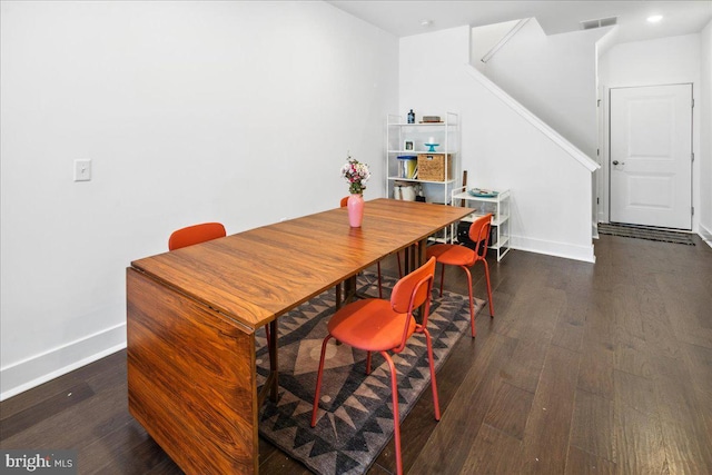 261 Aaron Truehart, Titusville, NJ 08560 - dining area featuring wood finished floors and baseboards