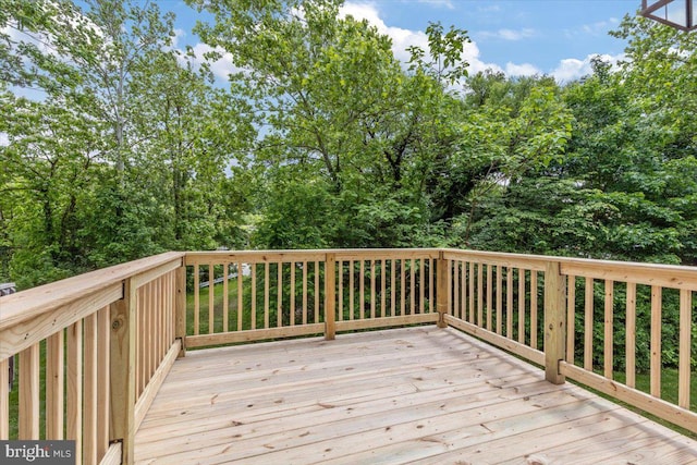605 Apple St, Conshohocken, PA 19428 - view of wooden deck