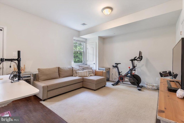605 Apple St, Conshohocken, PA 19428 - living area with wood finished floors