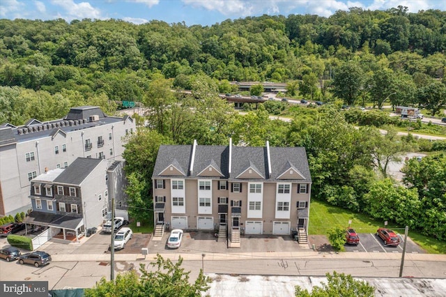 605 Apple St, Conshohocken, PA 19428 - aerial view of a forest