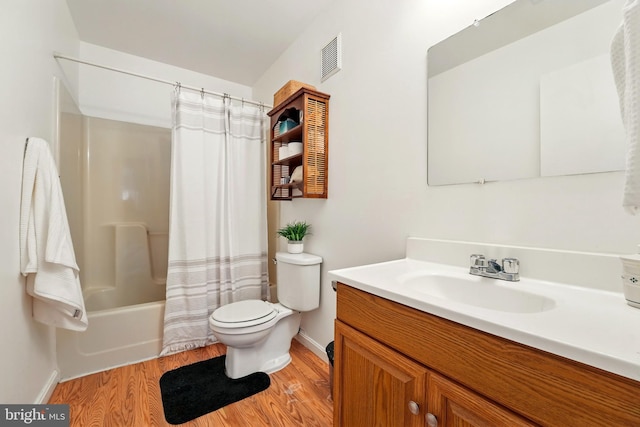 113 Timberlake Ter Unit 12, Stephens City, VA 22655 - full bath featuring vanity, toilet, wood finished floors, and shower / bath combo