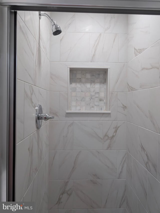9510 Clement Rd, Silver Spring, MD 20910 - full bath with a tile shower