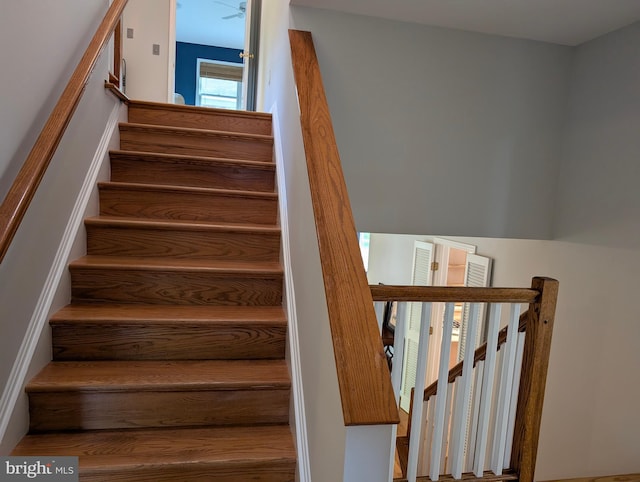 9510 Clement Rd, Silver Spring, MD 20910 - view of stairway
