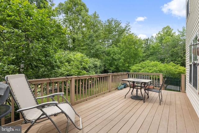 440 Glenn Rose Cir, King Of Prussia, PA 19406 - deck featuring outdoor dining space