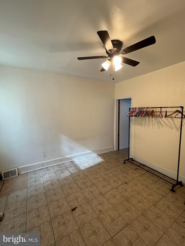 3639 N Darien St, Philadelphia, PA 19140 - unfurnished room with a ceiling fan and baseboards