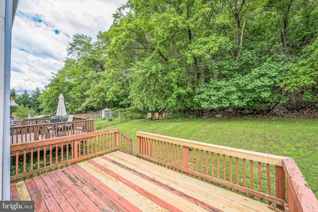 216 Parker Ave, Philadelphia, PA 19128 - view of wooden terrace