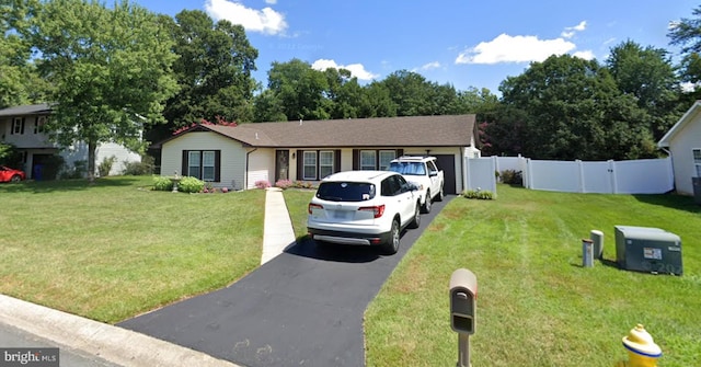 610 University Dr, Waldorf, MD 20602 - ranch-style house featuring driveway and a garage